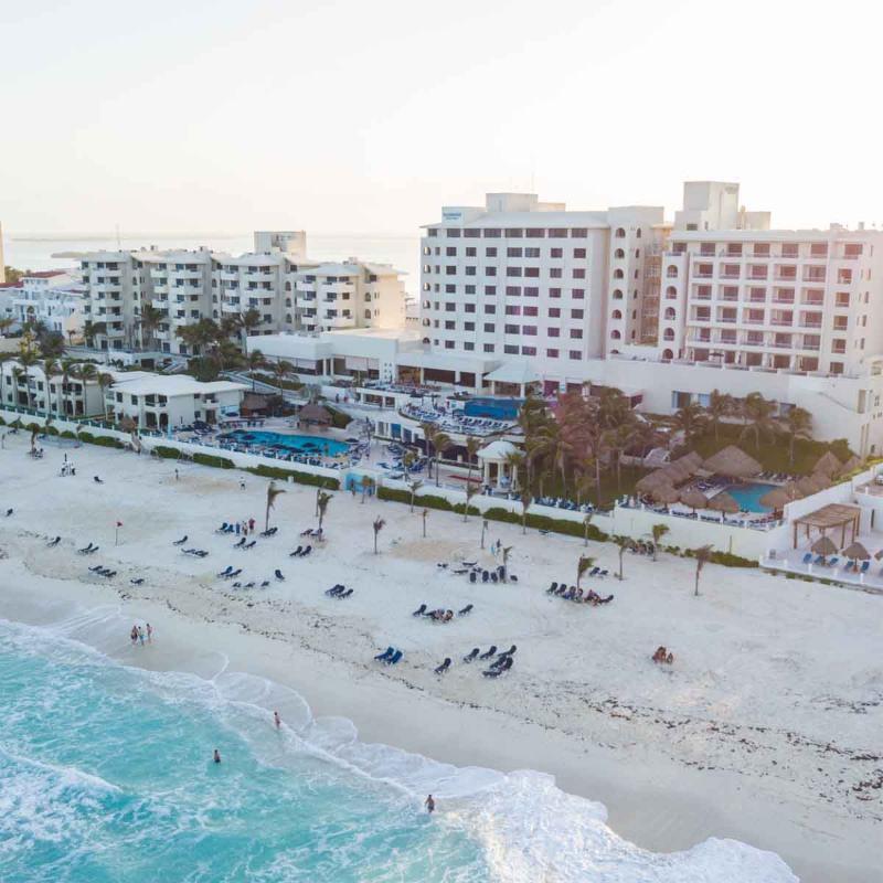 Occidental Tucancun Exterior photo